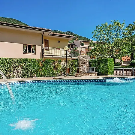 דירה 1 Bedroom Lovely In